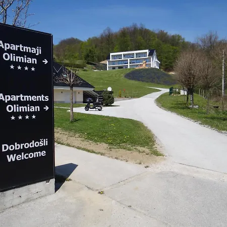 Relax Center Olimian 아파트