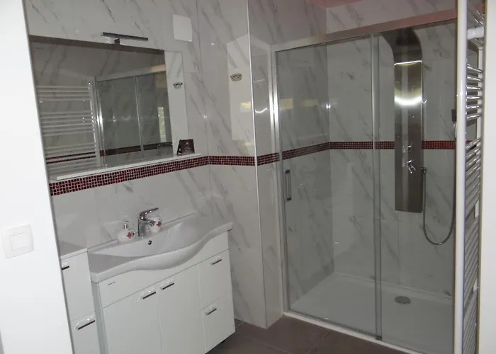 Relax Center Olimian ポドチェトルテク